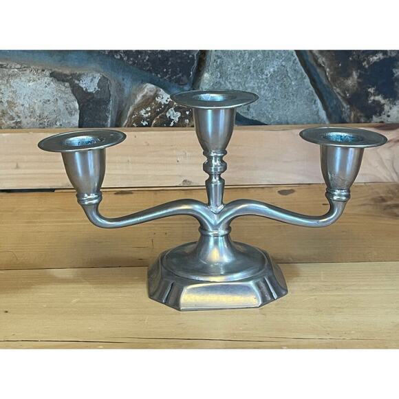 Vintage 3 candle stick holder Candelabra. Silver tone. Table Decor Piece! - Picture 3 of 7